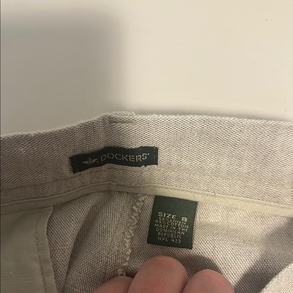 Dockers Cream Flat Front Shorts Tailored Casual Style - Picture 5 of 6